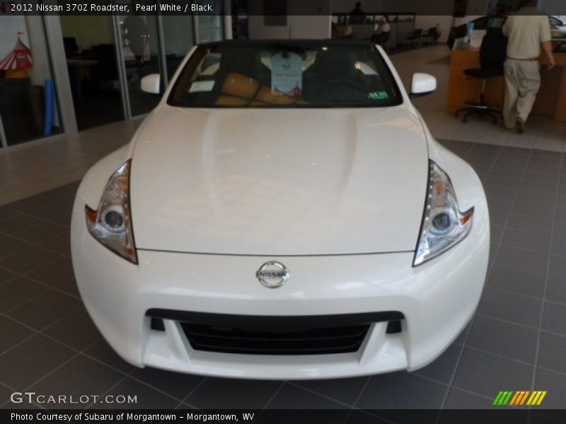 Pearl White / Black 2012 Nissan 370Z Roadster