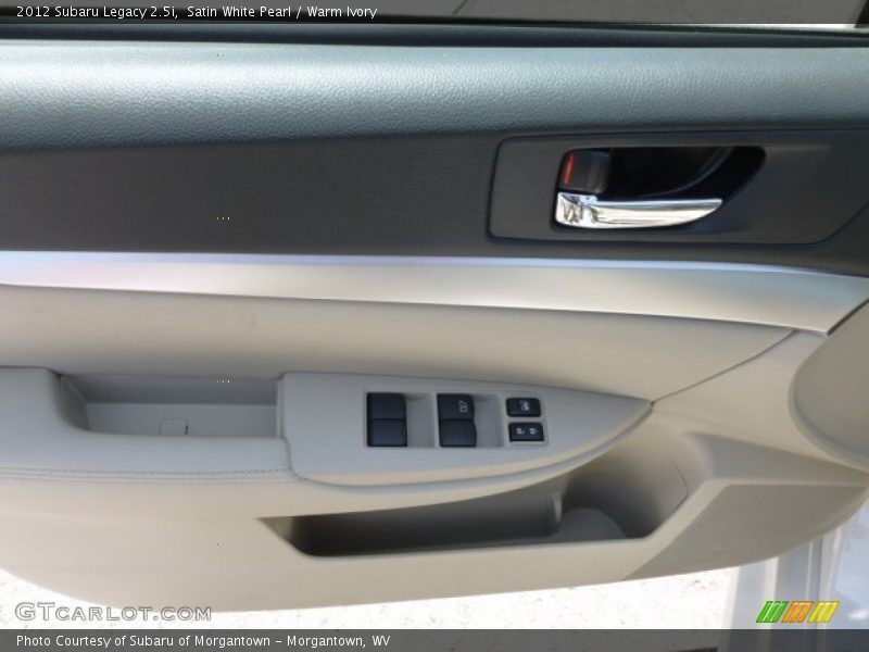 Satin White Pearl / Warm Ivory 2012 Subaru Legacy 2.5i