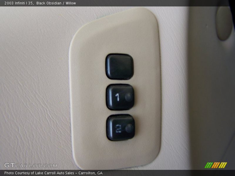 Black Obsidian / Willow 2003 Infiniti I 35