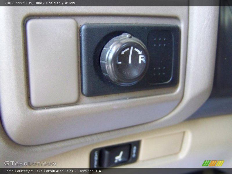 Black Obsidian / Willow 2003 Infiniti I 35