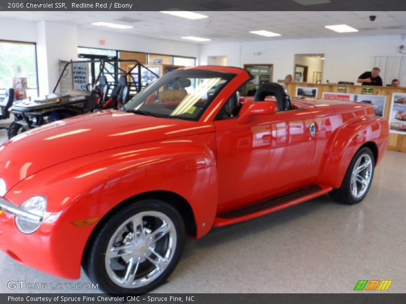 Redline Red / Ebony 2006 Chevrolet SSR