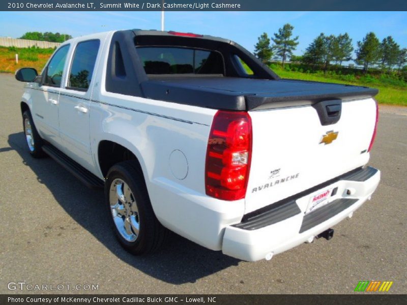 Summit White / Dark Cashmere/Light Cashmere 2010 Chevrolet Avalanche LT
