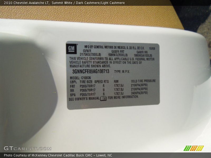 Summit White / Dark Cashmere/Light Cashmere 2010 Chevrolet Avalanche LT
