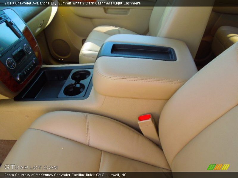 Summit White / Dark Cashmere/Light Cashmere 2010 Chevrolet Avalanche LT