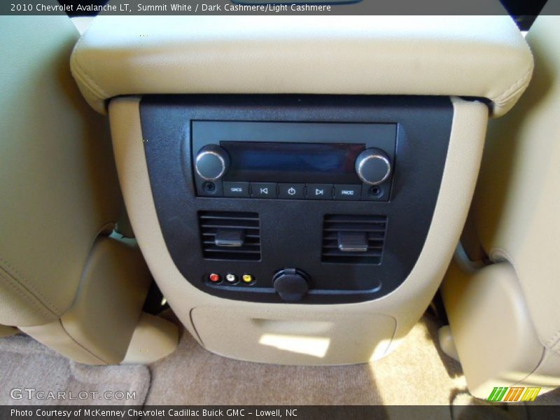 Summit White / Dark Cashmere/Light Cashmere 2010 Chevrolet Avalanche LT