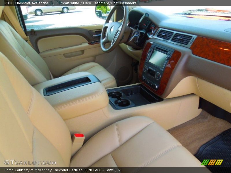 Summit White / Dark Cashmere/Light Cashmere 2010 Chevrolet Avalanche LT