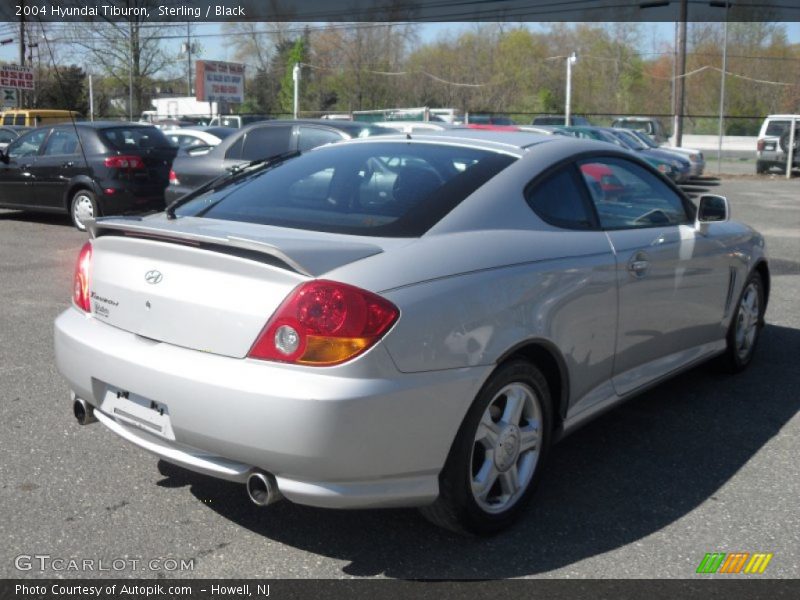 Sterling / Black 2004 Hyundai Tiburon