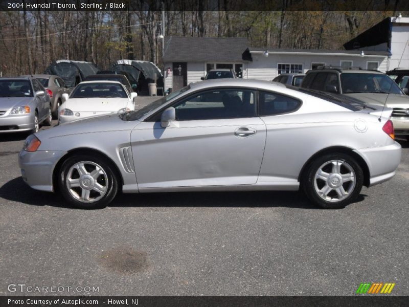 Sterling / Black 2004 Hyundai Tiburon