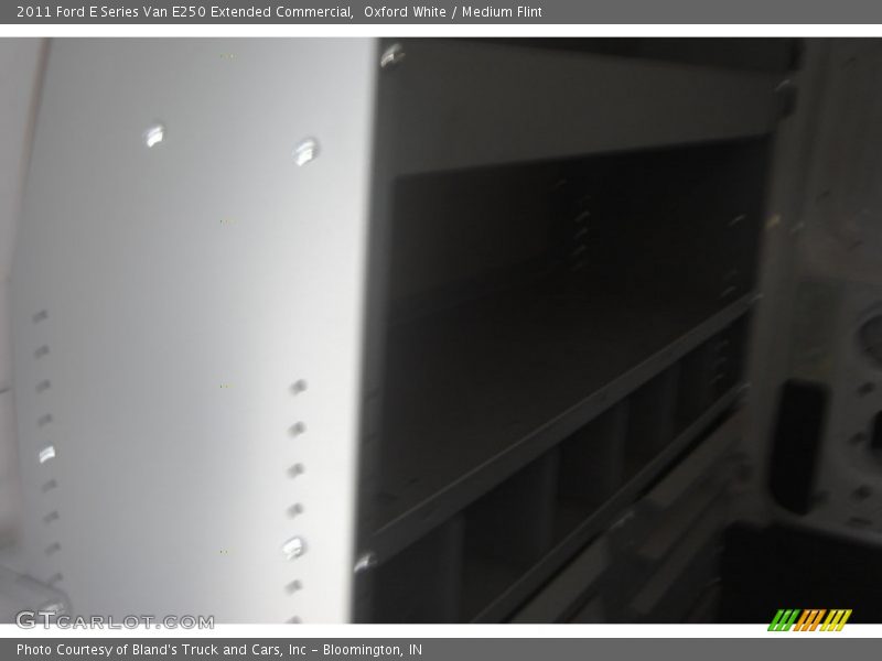 Oxford White / Medium Flint 2011 Ford E Series Van E250 Extended Commercial