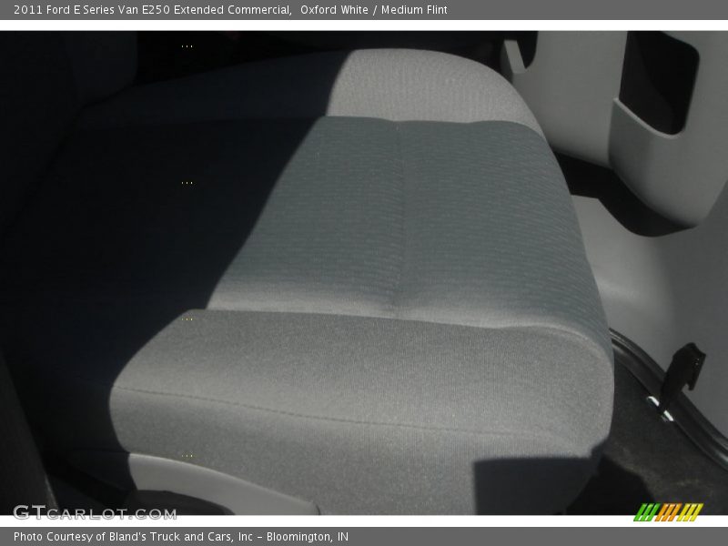 Oxford White / Medium Flint 2011 Ford E Series Van E250 Extended Commercial