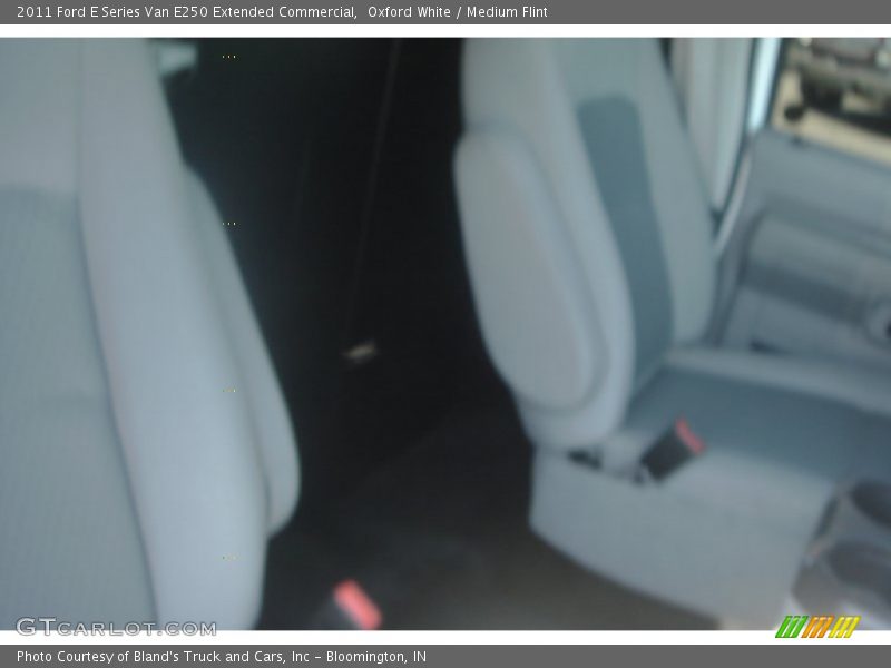 Oxford White / Medium Flint 2011 Ford E Series Van E250 Extended Commercial