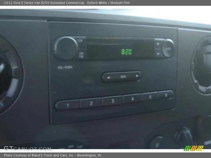 Oxford White / Medium Flint 2011 Ford E Series Van E250 Extended Commercial