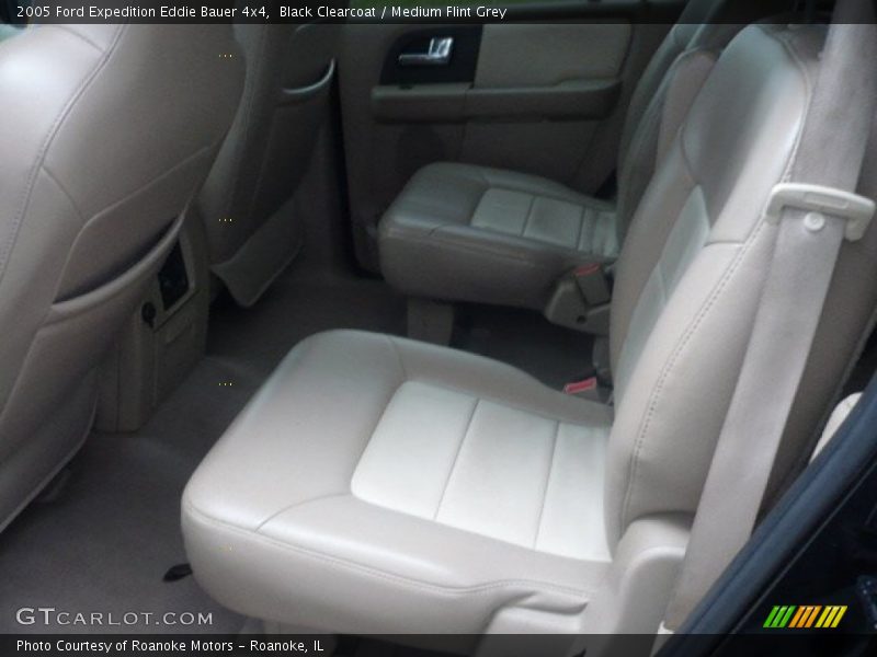 Black Clearcoat / Medium Flint Grey 2005 Ford Expedition Eddie Bauer 4x4
