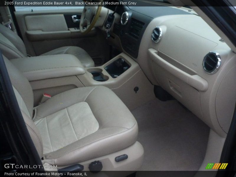 Black Clearcoat / Medium Flint Grey 2005 Ford Expedition Eddie Bauer 4x4