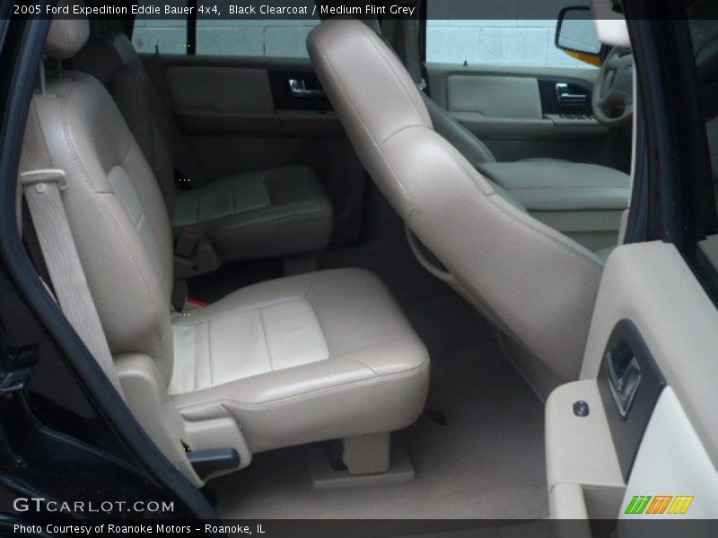 Black Clearcoat / Medium Flint Grey 2005 Ford Expedition Eddie Bauer 4x4