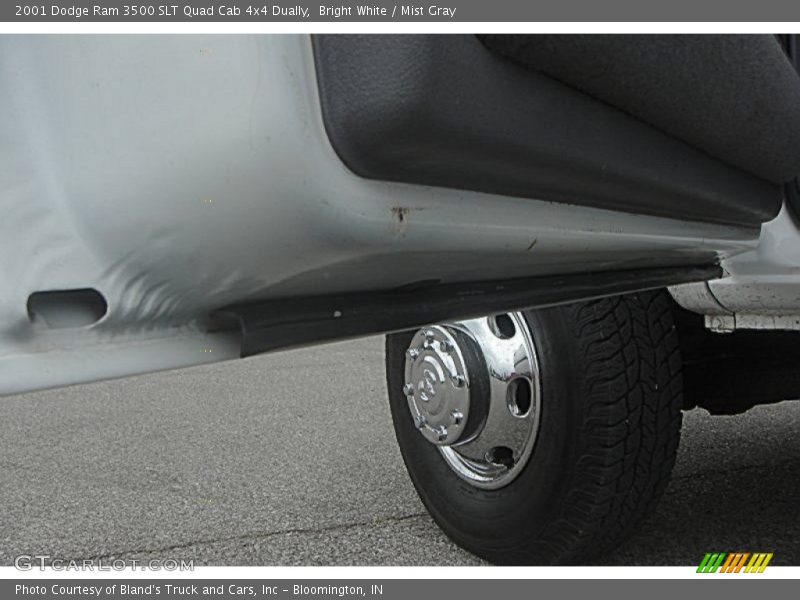 Bright White / Mist Gray 2001 Dodge Ram 3500 SLT Quad Cab 4x4 Dually