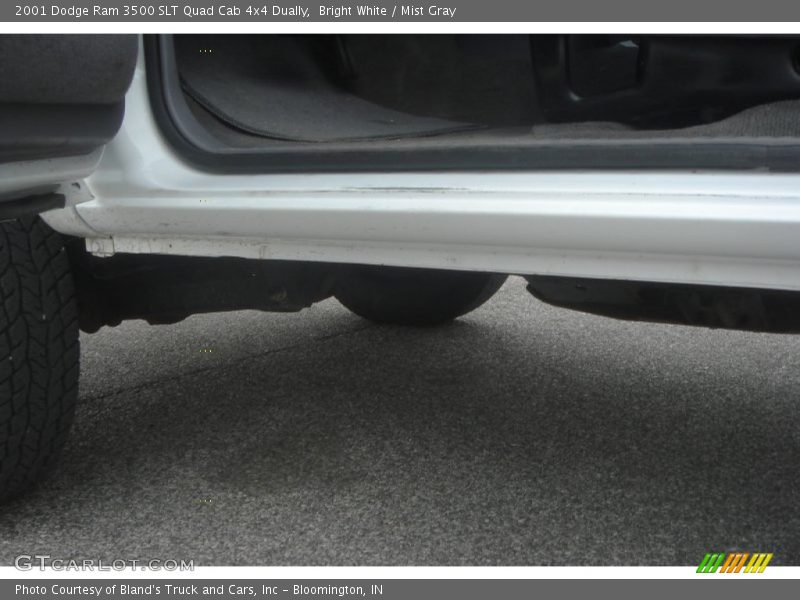 Bright White / Mist Gray 2001 Dodge Ram 3500 SLT Quad Cab 4x4 Dually