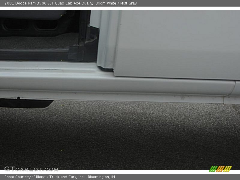 Bright White / Mist Gray 2001 Dodge Ram 3500 SLT Quad Cab 4x4 Dually