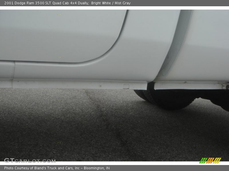 Bright White / Mist Gray 2001 Dodge Ram 3500 SLT Quad Cab 4x4 Dually