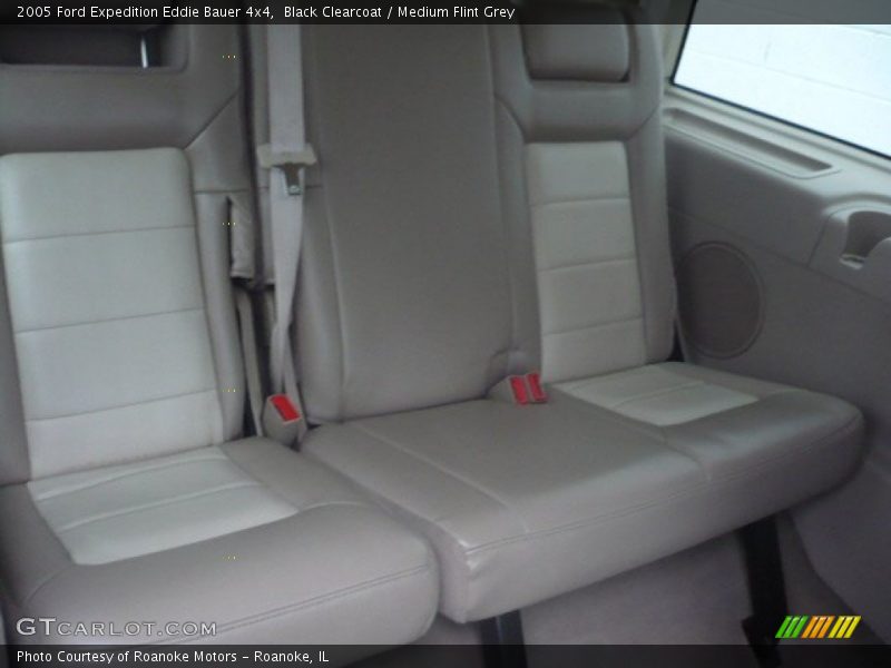 Black Clearcoat / Medium Flint Grey 2005 Ford Expedition Eddie Bauer 4x4