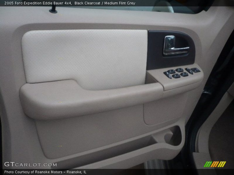 Black Clearcoat / Medium Flint Grey 2005 Ford Expedition Eddie Bauer 4x4