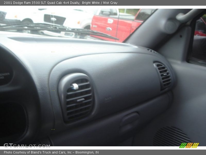 Bright White / Mist Gray 2001 Dodge Ram 3500 SLT Quad Cab 4x4 Dually