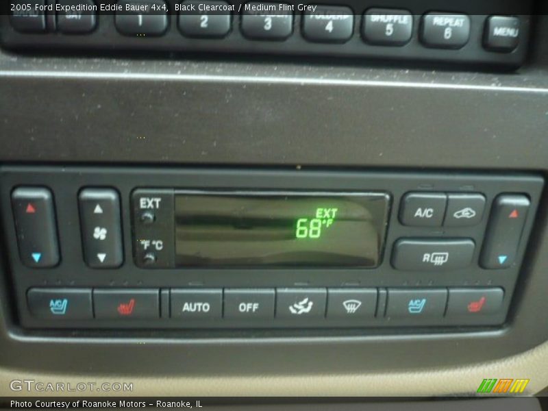 Black Clearcoat / Medium Flint Grey 2005 Ford Expedition Eddie Bauer 4x4