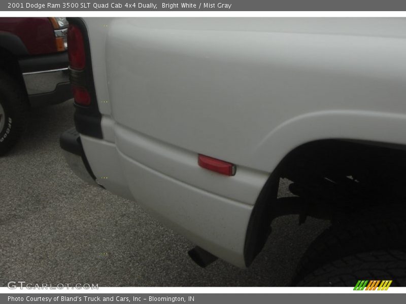 Bright White / Mist Gray 2001 Dodge Ram 3500 SLT Quad Cab 4x4 Dually