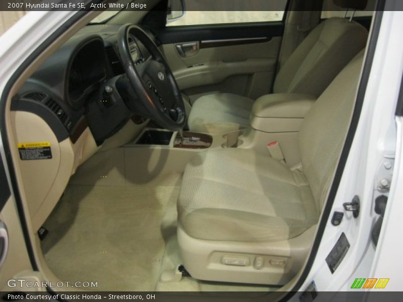 Arctic White / Beige 2007 Hyundai Santa Fe SE