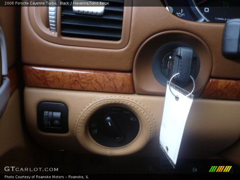 Black / Havanna/Sand Beige 2006 Porsche Cayenne Turbo