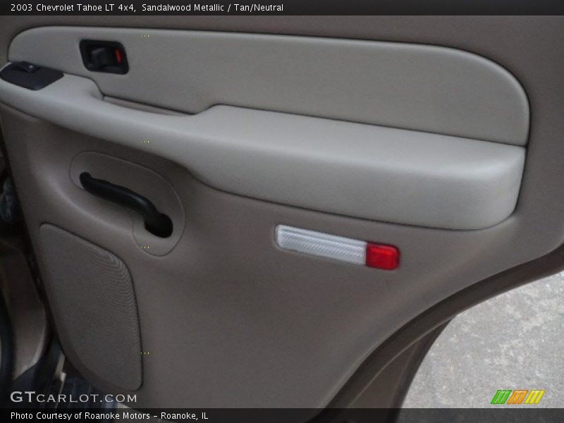 Sandalwood Metallic / Tan/Neutral 2003 Chevrolet Tahoe LT 4x4