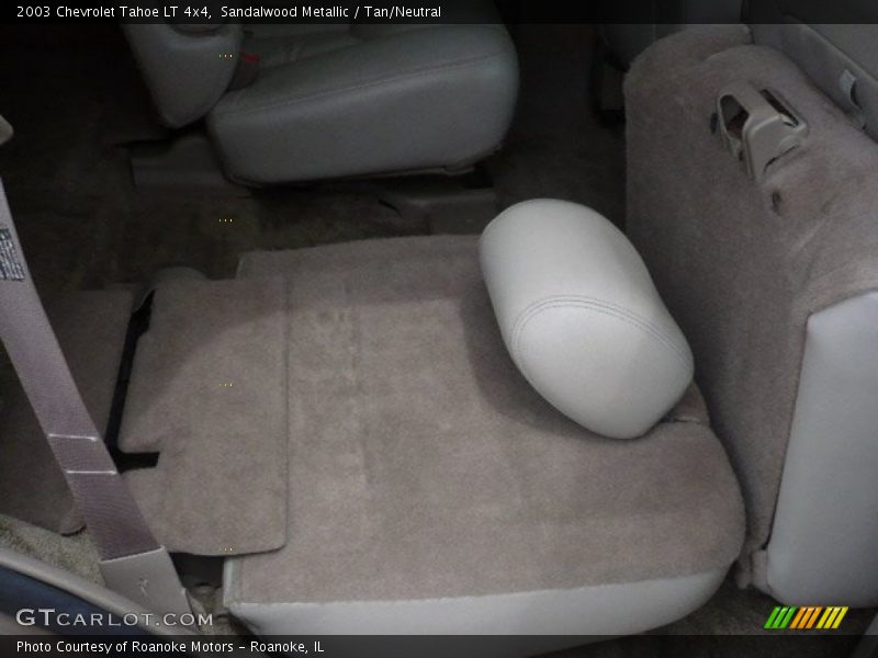 Sandalwood Metallic / Tan/Neutral 2003 Chevrolet Tahoe LT 4x4