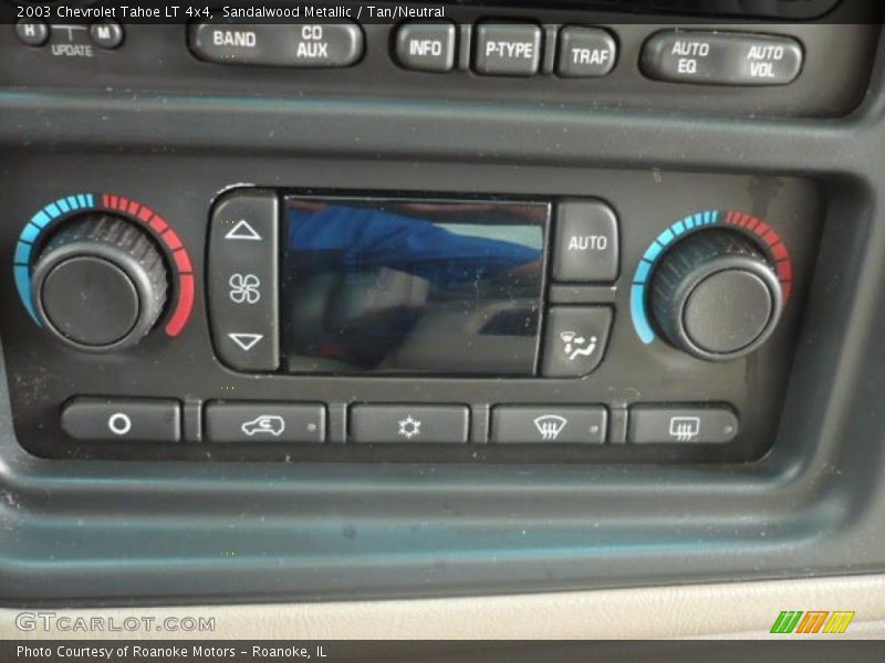 Sandalwood Metallic / Tan/Neutral 2003 Chevrolet Tahoe LT 4x4