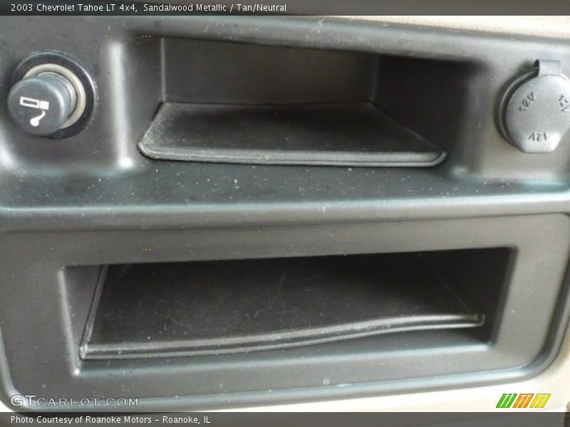 Sandalwood Metallic / Tan/Neutral 2003 Chevrolet Tahoe LT 4x4