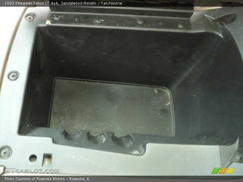 Sandalwood Metallic / Tan/Neutral 2003 Chevrolet Tahoe LT 4x4