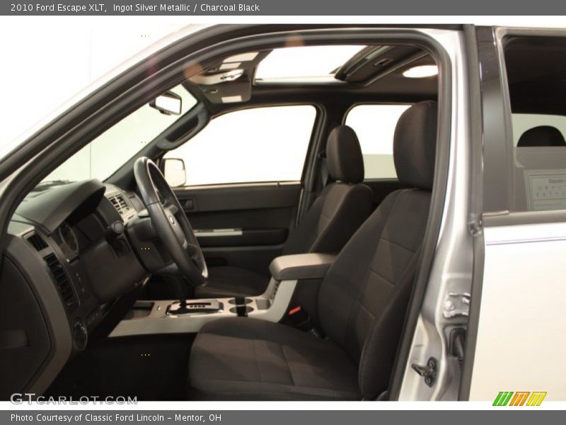 Ingot Silver Metallic / Charcoal Black 2010 Ford Escape XLT