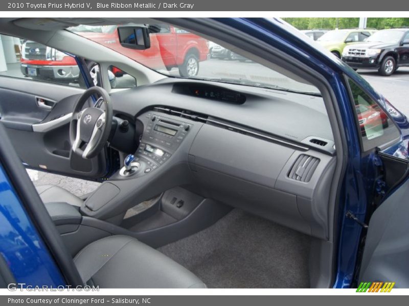 Blue Ribbon Metallic / Dark Gray 2010 Toyota Prius Hybrid V