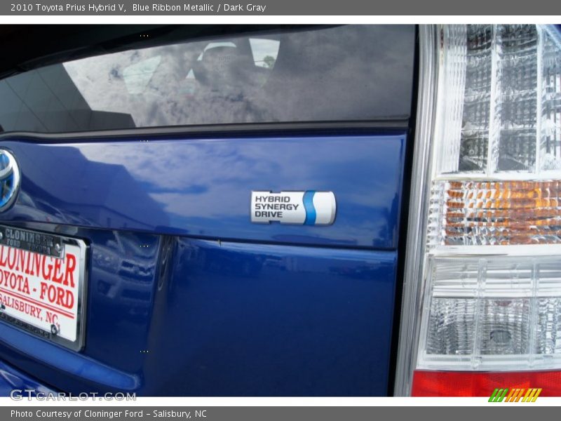 Blue Ribbon Metallic / Dark Gray 2010 Toyota Prius Hybrid V