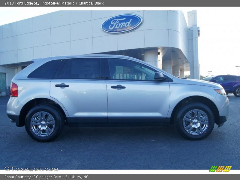 Ingot Silver Metallic / Charcoal Black 2013 Ford Edge SE
