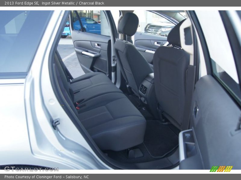 Ingot Silver Metallic / Charcoal Black 2013 Ford Edge SE