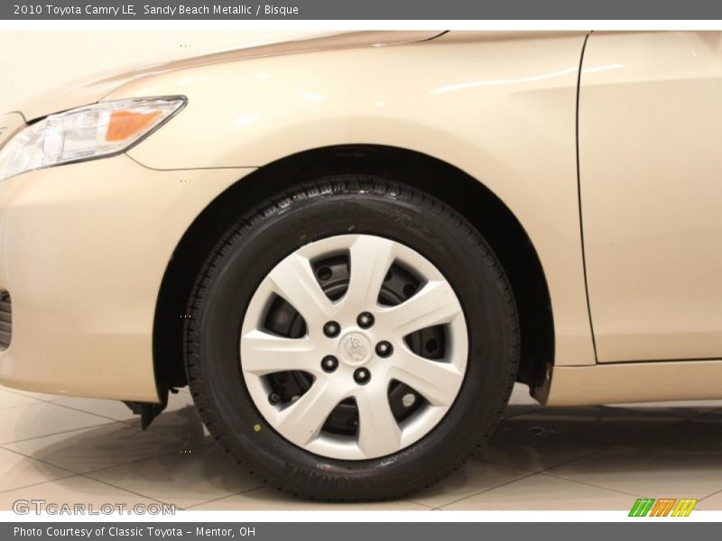 Sandy Beach Metallic / Bisque 2010 Toyota Camry LE