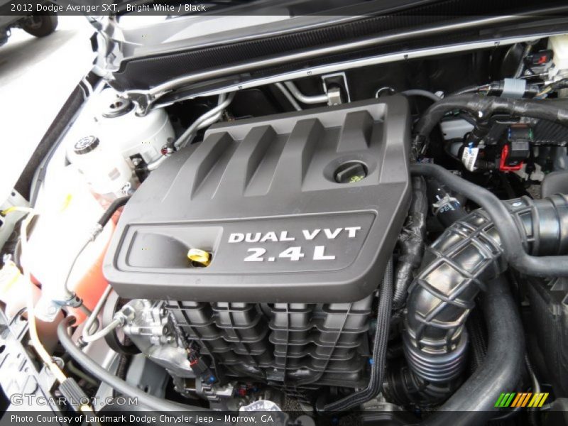 Bright White / Black 2012 Dodge Avenger SXT