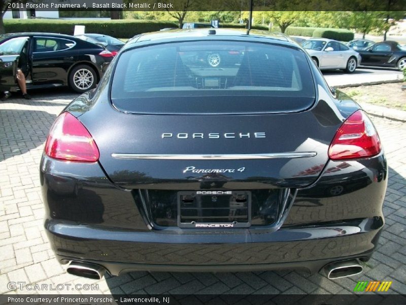 Basalt Black Metallic / Black 2011 Porsche Panamera 4