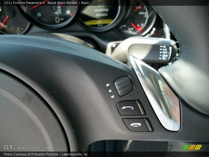 Basalt Black Metallic / Black 2011 Porsche Panamera 4