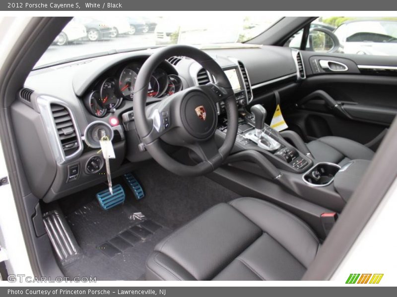 White / Black 2012 Porsche Cayenne S