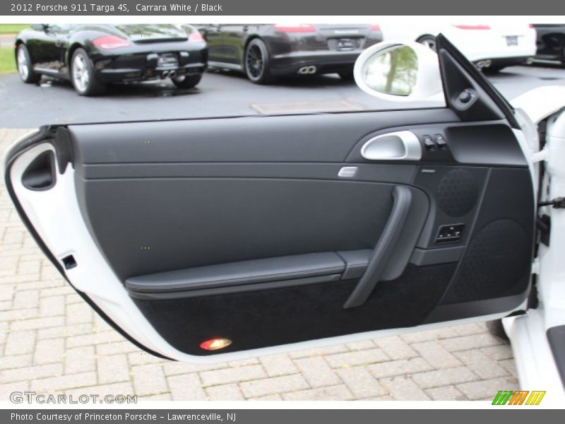 Door Panel of 2012 911 Targa 4S