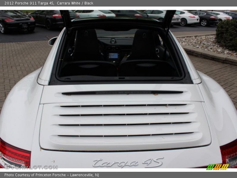 Carrara White / Black 2012 Porsche 911 Targa 4S