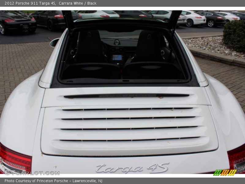 Carrara White / Black 2012 Porsche 911 Targa 4S