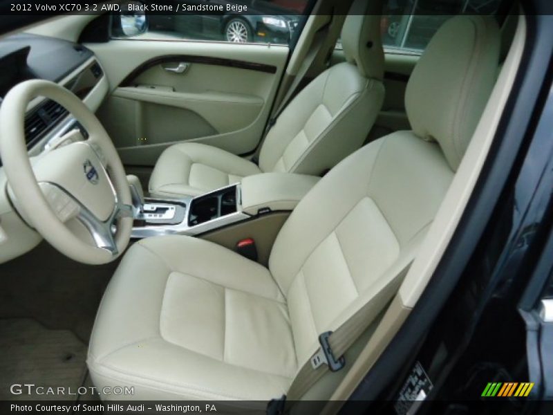  2012 XC70 3.2 AWD Sandstone Beige Interior