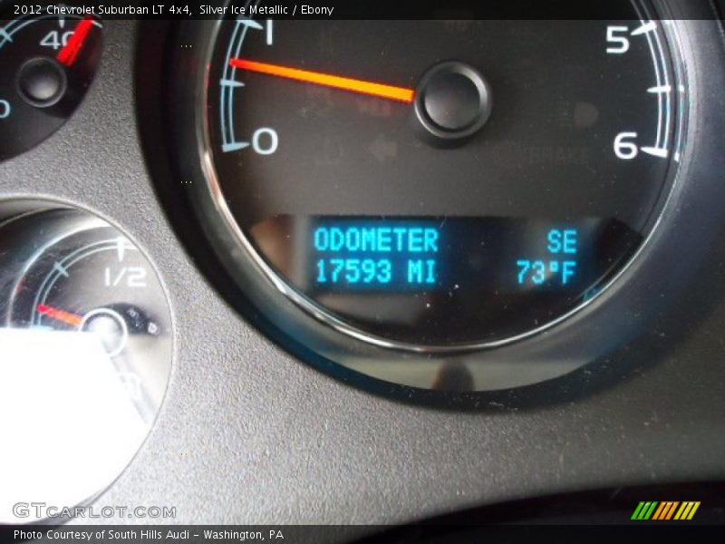Silver Ice Metallic / Ebony 2012 Chevrolet Suburban LT 4x4